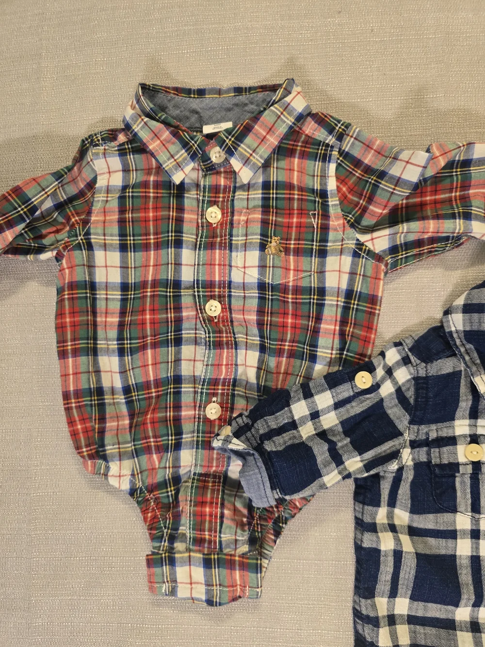Baby Gap 0-3 Months Plaid Button Up Shirt Bundle Lot of 2 Long Sleeve